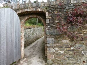 Archway at Greenway Gardens